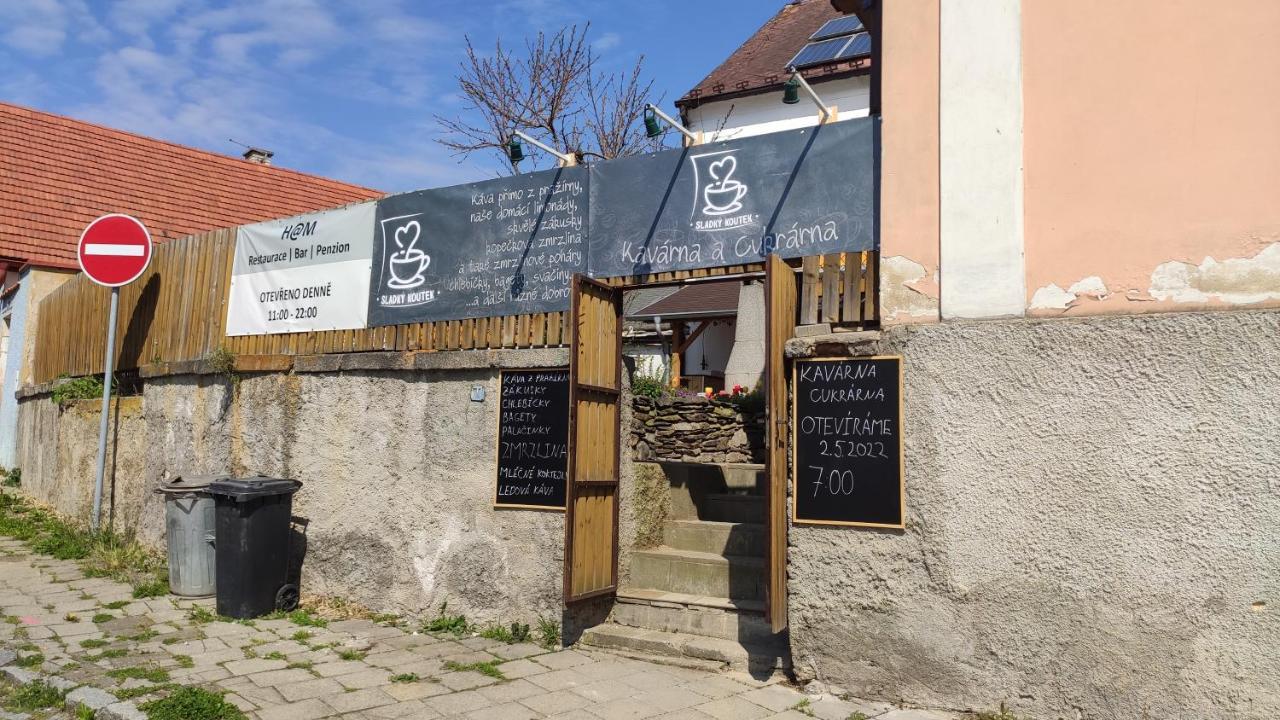 H@M Penzion Zlutice Exterior photo